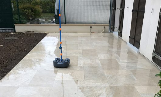 Réalisation d'une terrasse chez un particulier à Gravigny