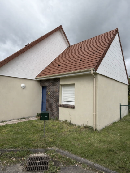 Reconstruction d'un garage jumelé à une maison suite à un incendie